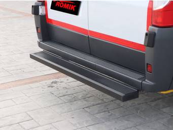 Romik ROB-C Black Rear Van Step 9115719 01